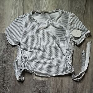 NWT Chasing Dots Ruched Crop T-Shirt | White & Black | Size Small